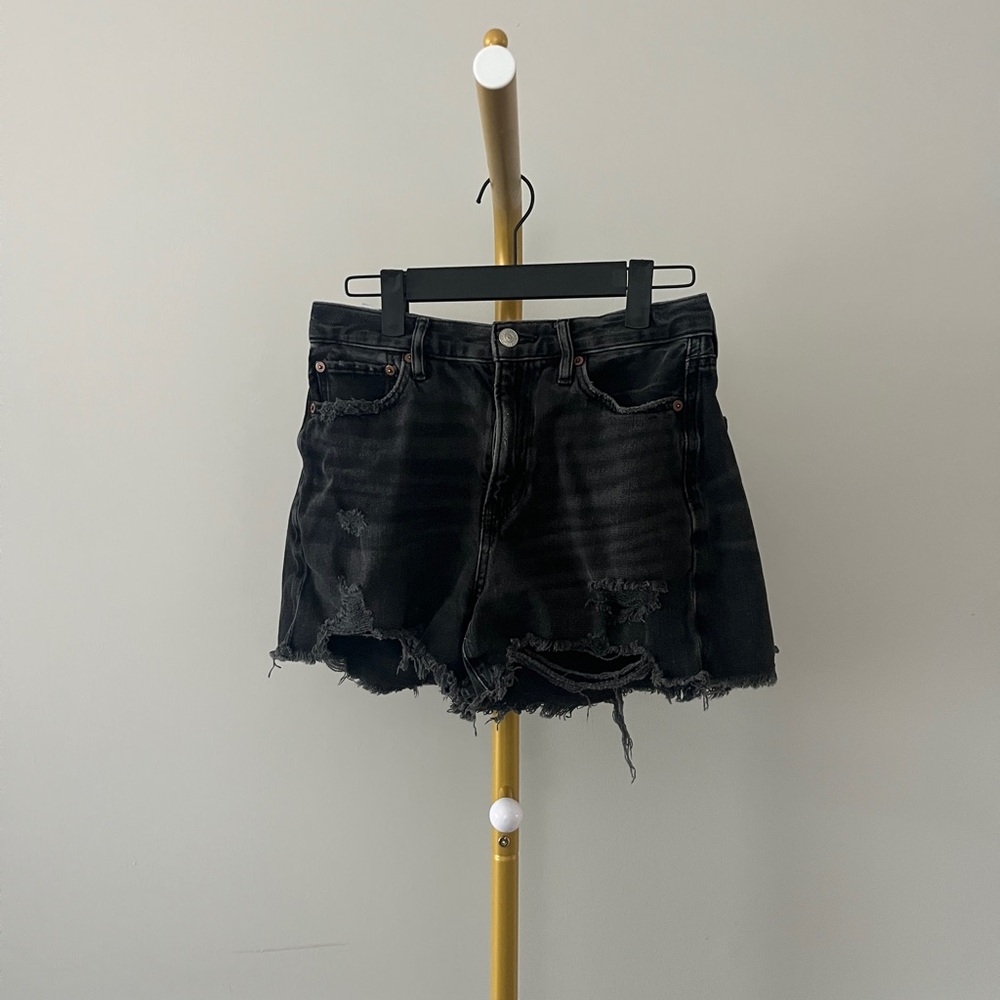 American Eagle Outfitters Cut Off Distressed Black Denim Shorts  Size 4 Women